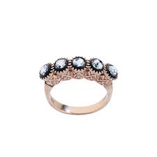 24 eylül 1999, üsküp) türk asıllı kuzey makedonyalı millî futbolcudur. Elmas Montur Sivama Bestas Gumus Yuzuk Penta Silver