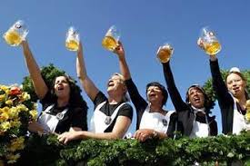 Česká republika (dinle )) ya da resmî kısa adıyla çekya (çekçe: Cek Cumhuriyeti Nde Ilk Ay Prag Erasmus Staji Cekya Staj