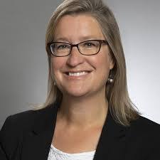 Julie Mara's Instagram, Twitter & Facebook