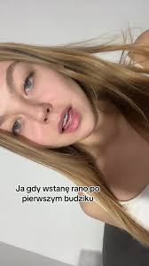 (Tak naprawde budzik dzwoni 30min bez przerwy a ja go nawet nie slysze)