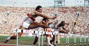 Christian schenk celebrates his gold medal at the 1988 seoul olympic games. Wie Ein Krefelder Zehnkampfer Die Welt Eroberte