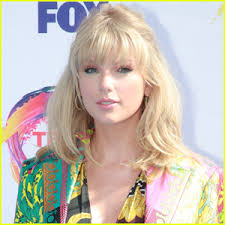 Taylor Swift's Former Landlord Talks About Her Time Living