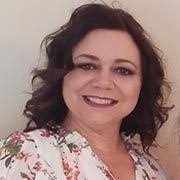 Angela Tedder's Instagram, Twitter & Facebook