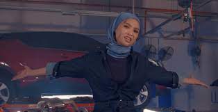 Below is a table of the meta data for vroom vroom. Showbiz I M Sorry If My Voice Sounds Stupid Nabila Razali