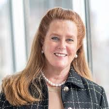 Tina Farrar's Instagram, Twitter & Facebook