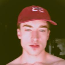 MEN (2022) THE GREEN KNIGHT (2021).