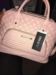 I M So In Love I Love Steve Madden Got It At Burlington Coat Factory For 39 99 Stylish Handbag Unique Purses Purses And Handbags