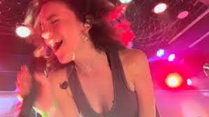 First To Eleven: Misery Business (Paramore cover) [Live 4K] (Vienna,  Virginia