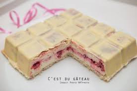 Tablette De Chocolat Blanc Framboise Citron Vert Tablette De Chocolat Chocolat Blanc Gateaux Et Desserts