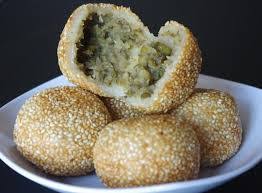 Hari raya or eid is coming soon. Resepi Kuih Bom Biasa