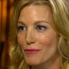 Anna Gunn: Age, Net Worth, Relationships, Family, Career Highlights & More 