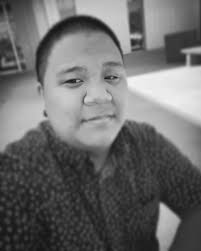 Hello everyone my name is joey and I'm here looking to start my love life  over I am 48 years old I am a widower I am also a single dad of