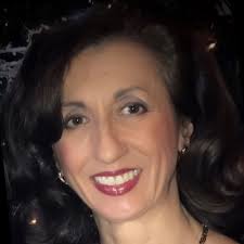 Congrats to Meredith Ritchie, who has been named one of Crain's Chicago  Business' notable general counsels of 2019!