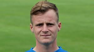 Gateshead sign former Newport County full-back Scott Barrow