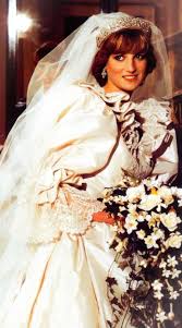 Princess Diana On Her Wedding Day July 29th 1981 Diana Wedding Dress Princess Diana Wedding Dress Princess Diana Wedding