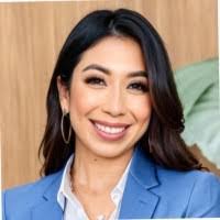 Arlene Hernandez's Instagram, Twitter & Facebook