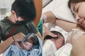 Pernah jadi model hingga wajahnya terpampang di seluruh indonesia, dion wiyoko ternyata cuma. Resmi Jadi Orangtua 10 Momen Persalinan Istri Dion Wiyoko