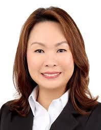 Anna Choi's Instagram, Twitter & Facebook