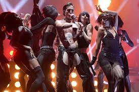 MTV Censors Måneskin's 2022 VMAs Performance After Wardrobe Malfunction