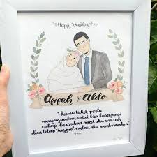 Apapun barang yang diberikan jika dapat bermanfaat untuk pengantin. Kado Nikah Ultah Custom Murah Shopee Indonesia