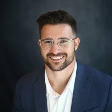 After a great time spent with Fidelity Investments, I'm excited to announce  that I will be starting a new journey with Edward Jones! As I take this  next step with Edward Jones,