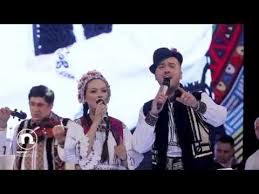 „mă gândeam ce aş fi cântat dacă mă năşteam în altă parte. Alexandru Bradatan Si Vladuta Lupau Faina I Viata 2019 Youtube