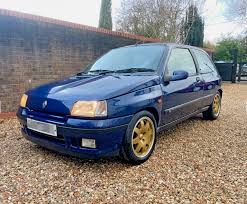Image result for Blue Sport 1995 Renault