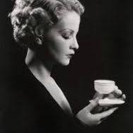 Ivy Holden (ivycrawls)