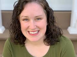 April Mccandless's Instagram, Twitter & Facebook