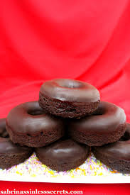This easy keto chocolate cake recipe uses the lakanto classic white and the lakanto classic powder. Paleo Chocolate Donuts With Dark Chocolate Icing Sabrina S Sinless Secrets