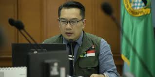 Oleh admindiposting pada 19 april 2021. Di Tengah Pandemi Corona Puisi Anak Sd Ini Bikin Ridwan Kamil Tersentuh Merdeka Com
