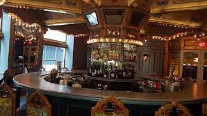 A proper al fresco drinking arrangement is key. Carousel Bar New Orleans French Quarter Menu Preise Restaurant Bewertungen Tripadvisor