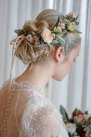 Flowers For Your Wedding Weddingcrowns Hochzeitsfrisuren Frisur Hochzeit Brautfrisur