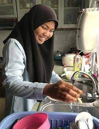 Kami menyediakan pembantu rumah tempatan 'warganegara malaysia' untuk pengurusan kerja harian anda. Pembantu Rumah Tempatan My Local Maid Isu Pembantu Rumah Maid Issues