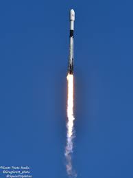 News About Space On Twitter Spacex Space Poster Wallpaper Space