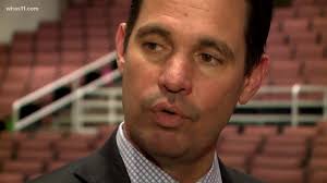 JCPS students question superintendent finalists