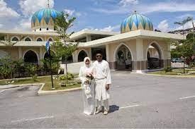 Kartika, бали 30119 м от центра. Masam Manis Keluargakz Masjid Al Hidayah Taman Melawati
