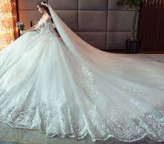 Shoulder Length Wedding Dress 2018 New Slim Korean Version Bride Wedding Luxury Long Tail Flower B Big Wedding Dresses Wedding Dresses Lace Wedding Dresses