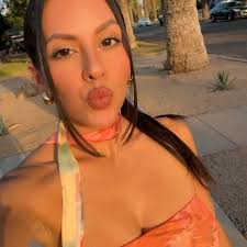 Melody Ortiz (@oohshemelo_) • Instagram photos and videos