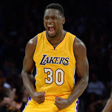 Julius randle basketball profile with complete information including full name, position, height, weight, years as a laker, career stats, nba titles won and more. Julius Randle Lakers Forward Fined 15 000 For Obscene Gesture Sports Illustrated