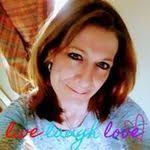 Kim Bantle's Instagram, Twitter & Facebook