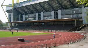 The team's tenancy was disrupted very soon, though, by wwii damages. Stadion Rote Erde Wikipedia