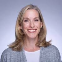 Leslie Olson's Instagram, Twitter & Facebook