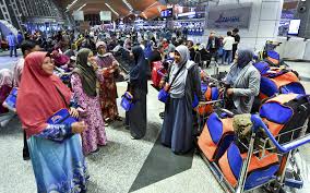 Umrah visa application completed and signed download visa application. Lebih 100 Jemaah Terkandas Di Klia Akibat Saudi Gantung Visa Umrah Free Malaysia Today Fmt