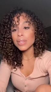 How to Say Amanda in Asl