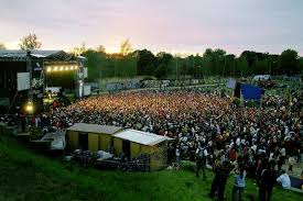 Rock for people is a rock, punk and heavy metal festival in the czech republic. Rock For People 2018 Mit The Prodigy Volbeat The Kooks Und Den Beatsteaks Tschechien Online