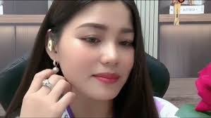 Phiep Thach's Instagram, Twitter & Facebook