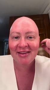 👁️ #postcancerhair #baldandbeautiful #breastcancerawareness