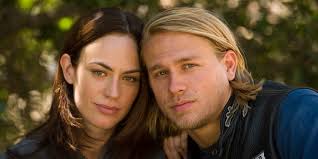 Sons of Anarchy: 20 Things That Make No Sense About Jax and Tara's  Relationship