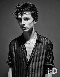 Photos, family details, video, latest news 2020. Harry Styles Interviews Timothee Chalamet For I D Read The Full Interview And See The Photos Here I D